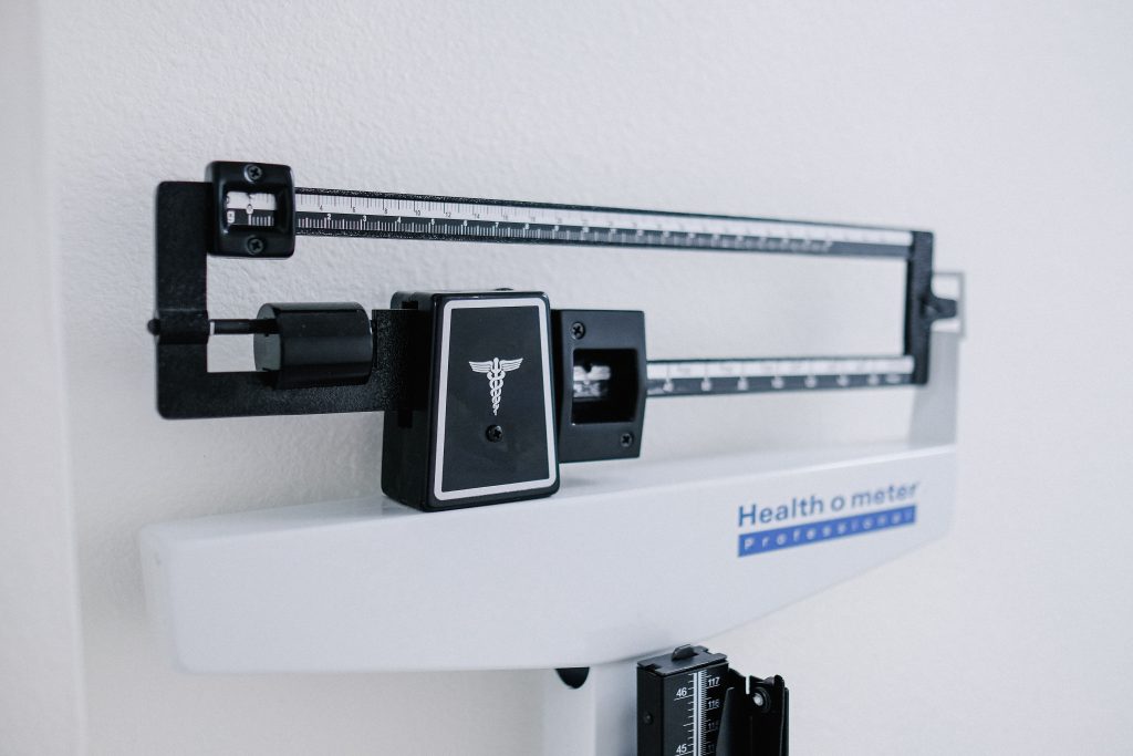 Controlar tu peso para mejorar en el running